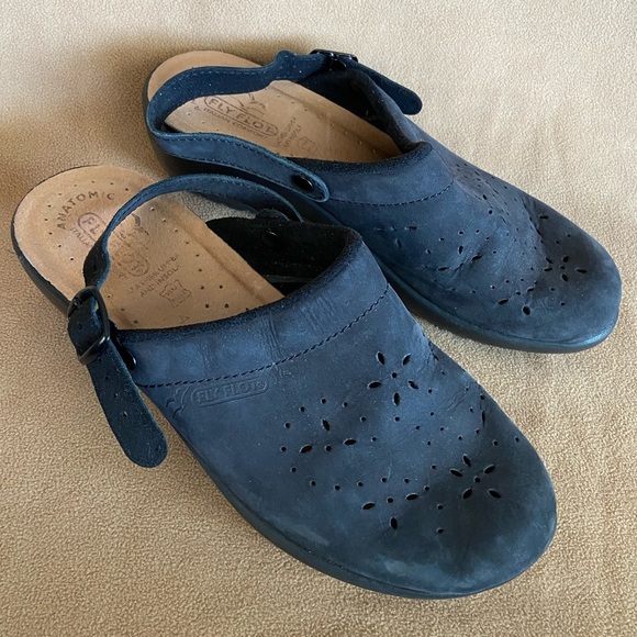 FLY FLOT DAISY Black Mule Clog Comfortable Made in Italy. Sz 40 US 9 - Picture 1 of 13